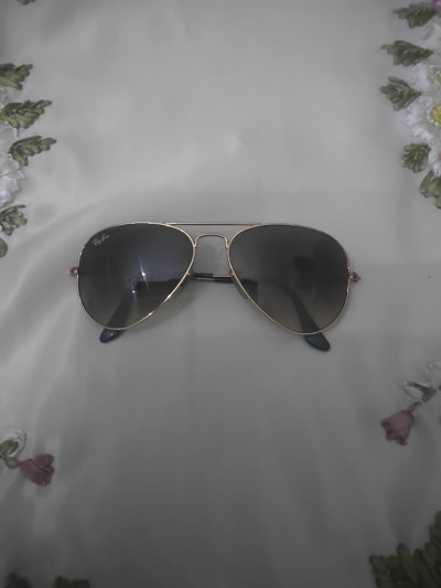 Ouedkniss lunette ray ban original hot sale