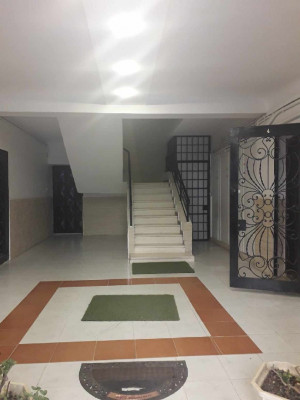 appartement-vente-f5-alger-el-achour-algerie