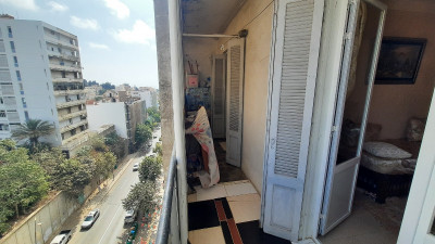 appartement-vente-f4-alger-el-biar-algerie