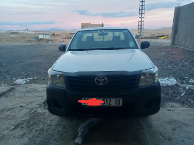 automobiles-toyota-hilux-2012-hadjera-zerga-bouira-algerie