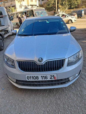 berline-skoda-octavia-2016-ambiente-skikda-algerie