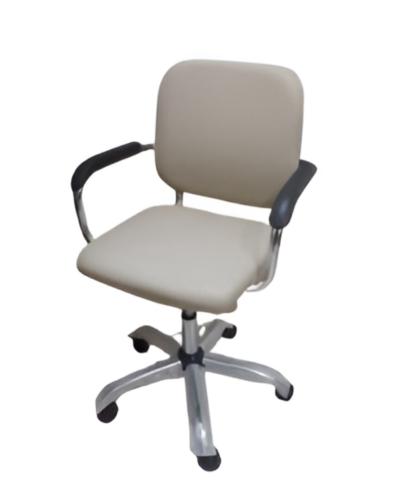 chaise opérateur en sky Disponible en plusieurs couleurs