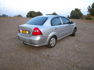 berline-chevrolet-aveo-4-portes-2014-tablat-medea-algerie