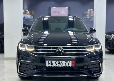 Volkswagen Tiguan 2024 R LINE 2.0 TDI 200cv 4 MOTION FULL-OPTION