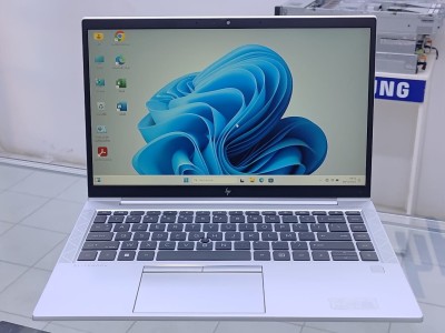 LAPTOP HP ELITEBOOK 845 G8 CPU RYZEN 7 PRO 5850U / RAM 16GB /256GB SSD / AMD RADEON GRAPHICS