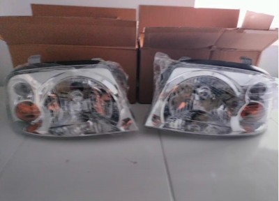 Optique / Phares Atos 4