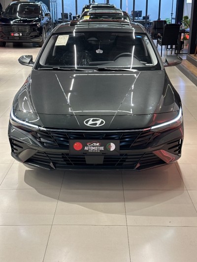 Hyundai Elantra 2025 Luxury