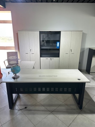 Bureaux administratif مكتب إدارة 