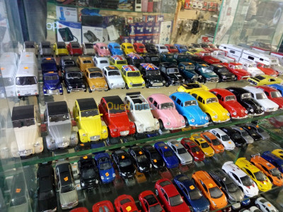 Voiture on sale miniature ouedkniss