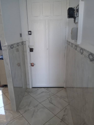 appartement-vente-f2-alger-el-harrach-algerie