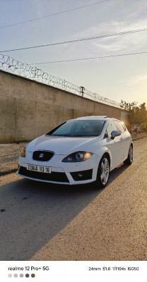 voitures-seat-leon-2013-fr-rouiba-alger-algerie