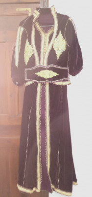 tenues-traditionnelles-caftan-deja-porter-cheraga-alger-algerie