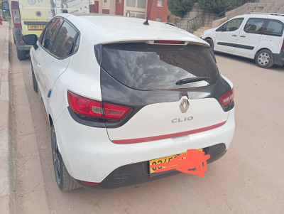 citadine-renault-clio-4-2015-medea-algerie