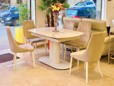 Table extensible avec 6 chaises en blanc marbré produits d'importation