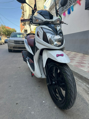 motos-et-scooters-sym-sr-2023-setif-algerie