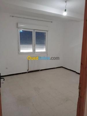 appartement-location-f4-annaba-algerie