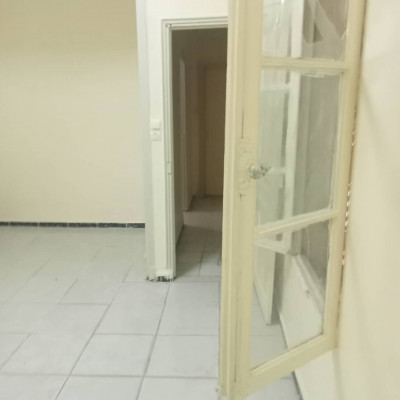 appartement-location-f2-annaba-algerie