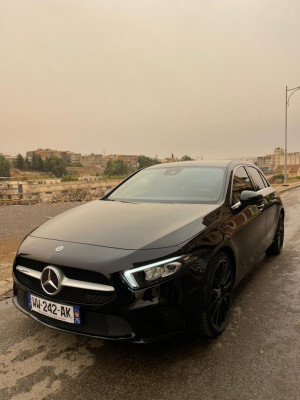 voitures-mercedes-a200-2023-amj-bouira-algerie