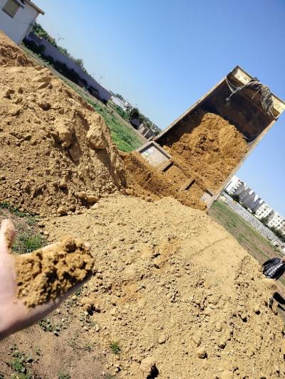 Vente Tuffe Et Sable Mort  Vente avecTransport Sable mort et  Tuff  Pour  صابل  مور للبيع  تيف للبيع