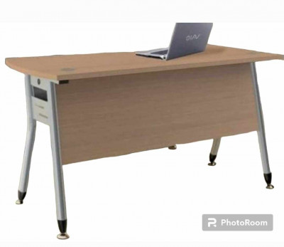 Table bureaux modern