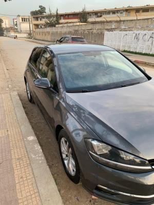 moyenne-berline-volkswagen-golf-7-2019-start-boufarik-blida-algerie