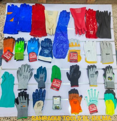 Tout type des gants