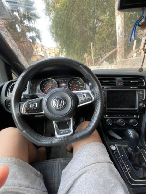 moyenne-berline-volkswagen-golf-7-2014-gti-douera-alger-algerie