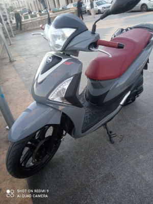 motos-scooters-sym-st-2023-alger-centre-algerie