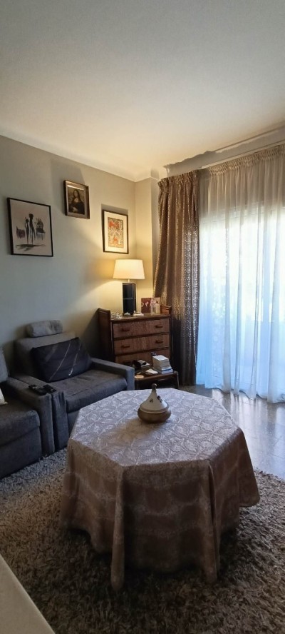 بيع شقة 3 غرف وهران وهران