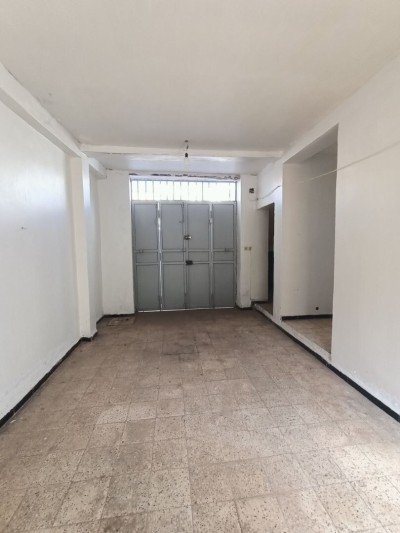 كراء فيلا وهران السنية