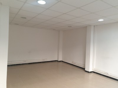 كراء محل وهران بئر الجير