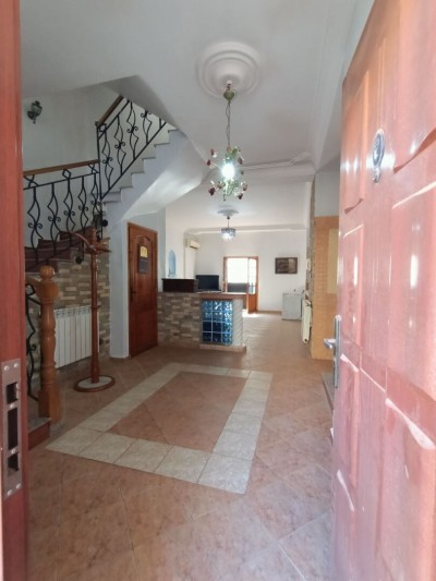 كراء فيلا وهران بئر الجير