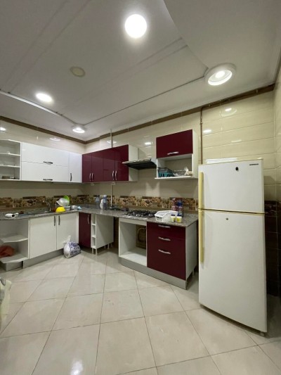 كراء شقة 4 غرف وهران وهران