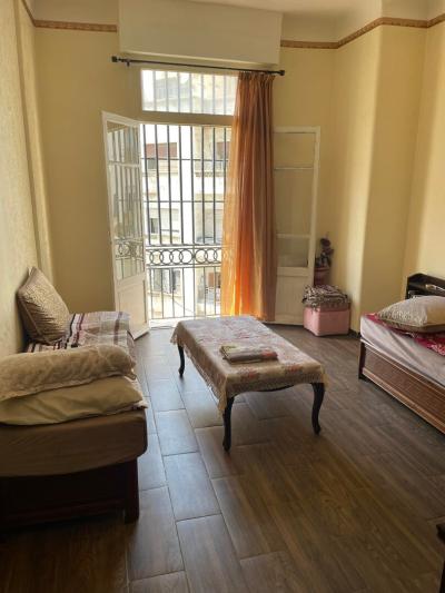 بيع شقة 3 غرف وهران وهران