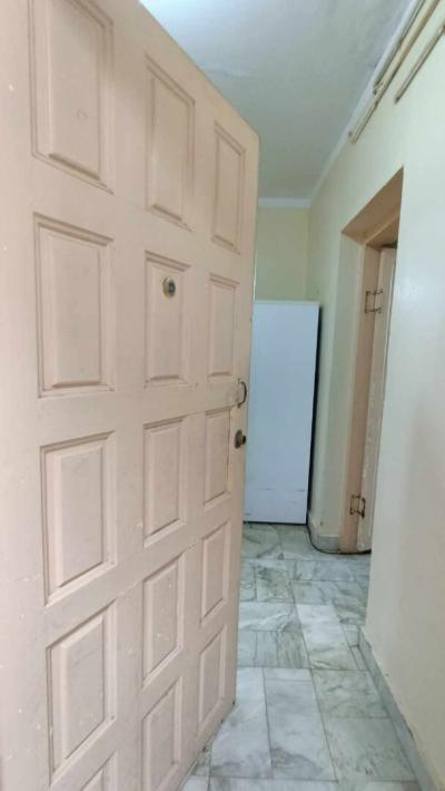 بيع شقة 5 غرف وهران وهران