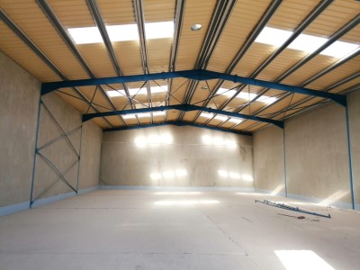 Rent Hangar Oran Oued tlelat