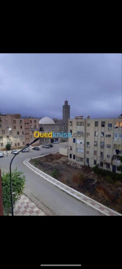 شقة-كراء-3-غرف-تلمسان-المنصورة-الجزائر