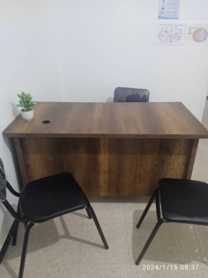tables-pc-bureaux-bureau-plus-trois-chaises-azazga-tizi-ouzou-algerie