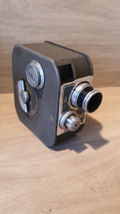 Camera super 8 ARMOR ARMORY avec sacoche marron 