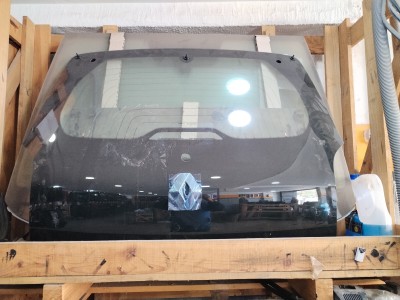 بيع و تركيب زجاج السيارات في الجزائر 