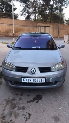 moyenne-berline-renault-megane-2-2004-oran-algerie