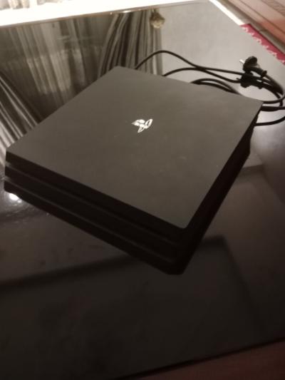 consoles-ps4-pro-flashe-batna-algeria
