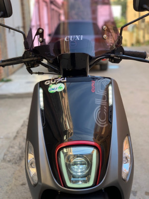 motos-scooters-vms-cuxi-2-draria-alger-algerie
