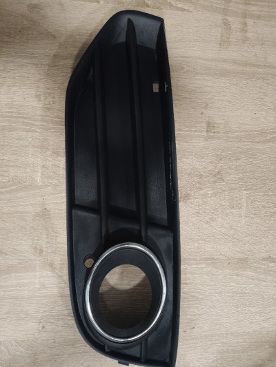 GRILLE PARCHOC AUDI A4