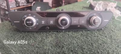 Afficheur climatronique audi A 4 2017