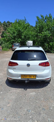 moyenne-berline-volkswagen-golf-7-2016-gtd-amira-arras-mila-algerie