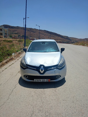 citadine-renault-clio-4-2015-limited-didouche-mourad-constantine-algerie