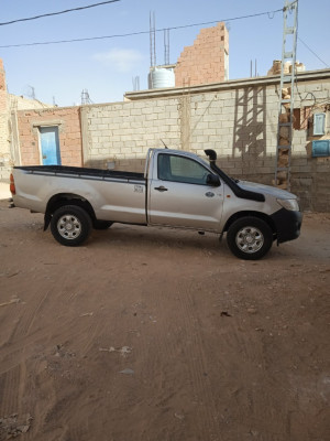 pickup-toyota-hilux-2015-legend-dc-4x4-el-abiod-sidi-cheikh-bayadh-algerie