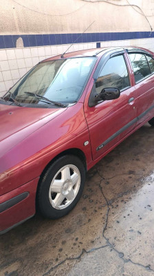 voitures-renault-megane-1-2001-dar-el-beida-alger-algerie