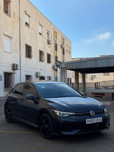 Volkswagen Golf 8 2025 .5